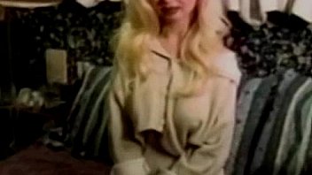 Vintage retro babe pussyfucked after oral