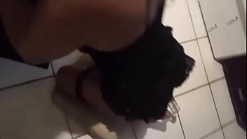 Esposa Adora Chupar O Marido E Adora Ser Domada Gosta De Ouvir Safadezas thumbnail