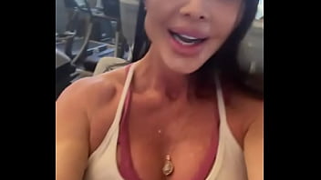 Here's your reminder to not skip leg day if you can walk normally after your leg day then you need to train harder