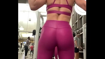 Here's your reminder to not skip leg day if you can walk normally after your leg day then you need to train harder