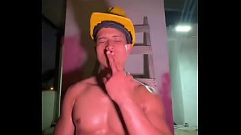 I can help you drill some holes come and join my blue page and enjoy it #colombia