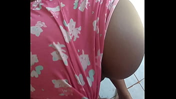 Hemteada queria um celular de presente de natal tomo leitinho no pijhaminha mames desconfiou