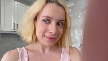 Do you like my new sparkle eyeshadows #blonde #skinny #trendingnow #egirl #makeup #tiktok