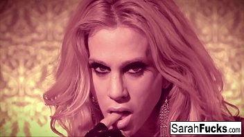 Sexy sarah jessie fingers herself in leather gloves