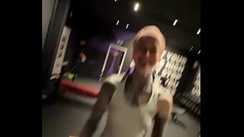 Challenge time how many pull ups can you do let me know in the comments i'm so excited to have a gym right around