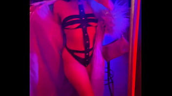 It’s mardi gras in new orleans and this is the most clothing you’ll see me in until wednesday if you see me in t