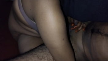 Desi couple fuck in sitting position