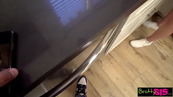 To stepsisster "so you take a lot of nudes i have to send these to myself" s16 e11 family taboo