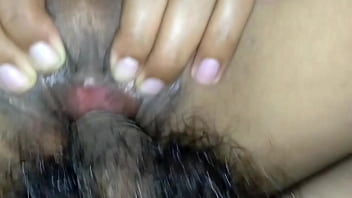 หีแฉะเพราะน้ำของฉันที่พุ่งใสหี