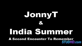 Hot babe fucks stud 0508