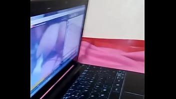 Puta verda le gusta que la vean y dedearse y le digan puta