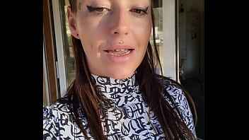 Désolé mes amours un problème d internet m oblige à annulée notre live de