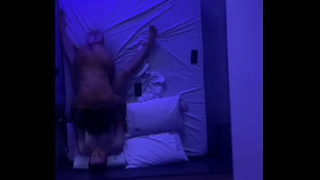 O novinho queria meter sem camisinha