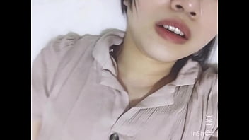 彼女のオナニー動画。貸した玩具使ってイッちゃったのかな。