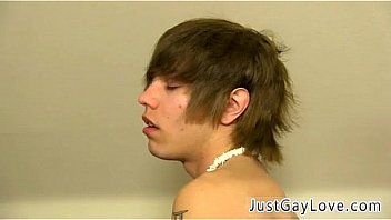 Gay Sex Hunks At Hoes Gorgeous Austin Ried Might Be New But He's thumbnail