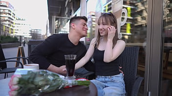 Nasty fucking without condom on the first date