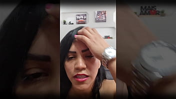 Fodendo com meu marido e mostrando minha buceta gozada pro meu amante