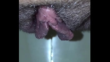 Piss close 18