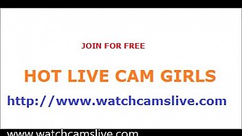 Kelly in webcam fucks her ass and pussy hard with a dildo