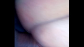 Reventándole el culo a mi vecina