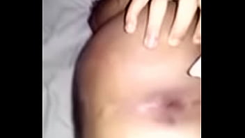 Macho arrombando meu cu