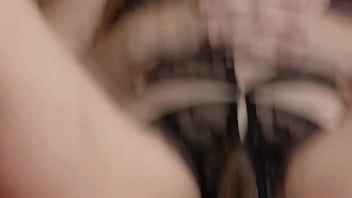 I masturbate intensely asking my stepson to show me his big hard cock