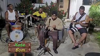 Fazendo um som gostoso