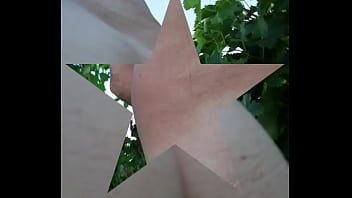 Compilation De Mon Cul En Nature Et Les Vignes Il Attend Une Bonne âme Vient Le Caresser Le Prendre thumbnail