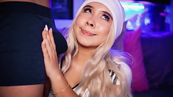 Blonde with an angelic face knows how to tempt her boyfriend in front of the cam