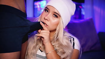 Blonde With An Angelic Face Knows How To Tempt Her Boyfriend In Front Of The Cam thumbnail