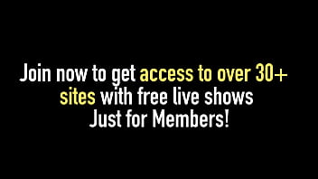 Beautiful sienna dream stuffs her face with rome major's thick cock