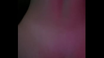 Rebolando cheia de tesão