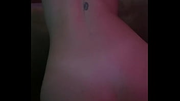 Rebolando cheia de tesão