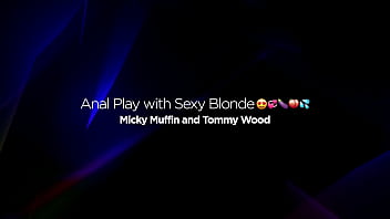 Blonde pornstar in high black boots hardcore anal sex