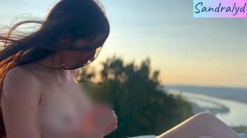 Nipple play in paradise