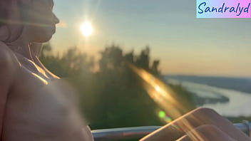 Nipple play in paradise