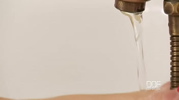 Bath time for lovers