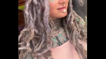 Sun on the body feels so good ️ who else is feeling the winter chill at home comment with "cold" if it's col