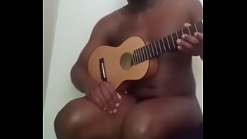 Similar colors to creamy peanut butter 13