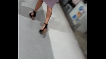 Lindas caderas y culo