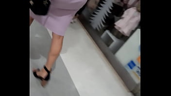 Lindas caderas y culo