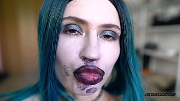 Goth girl lip pouting job custom