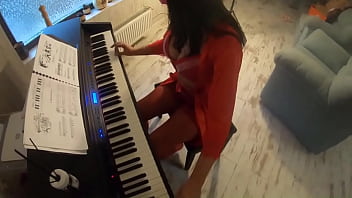 Adventures of milfycalla ep 96 first piano lessontoday i had my first piano day i was already excited #amateur #milf