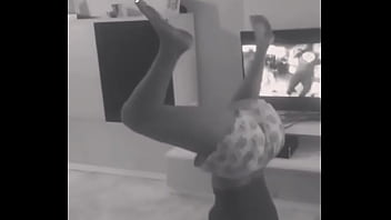 Culona bailando twerk