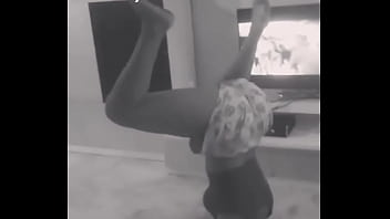 Culona bailando twerk