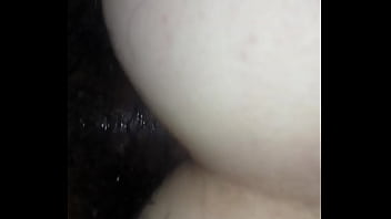 Dándole por el culito