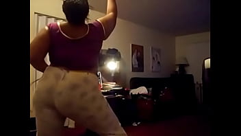 Bbw teen shake that nice booty