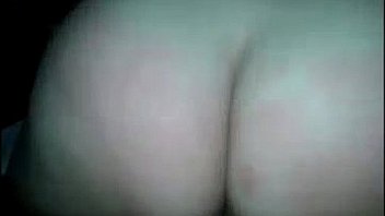 Novinha sentando no pau gostoso