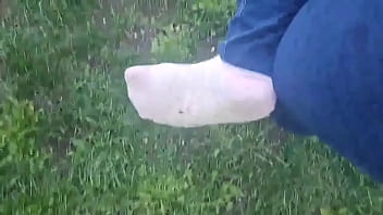 Put your face under my feet bitch