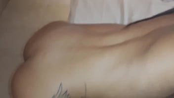 Novinha de 18 largou a escola para entra na pica e olha o que aconteceu